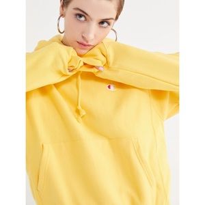 ISO!!!! 💛🌼🤩